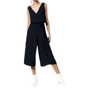 Aritzia Babaton Maximillian Black Wide Leg Jumpsuit Small Sleeveless V Neck Crop
